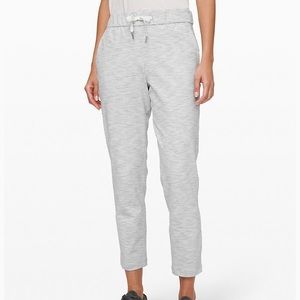 Women’s lululemon on the fly 7/8 pant